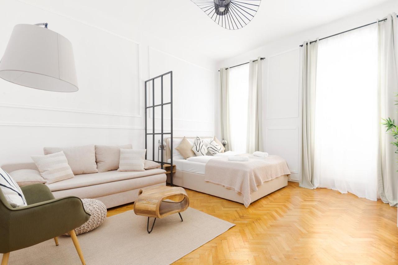 Designer Near Schoenbrunn Appartement Vienne