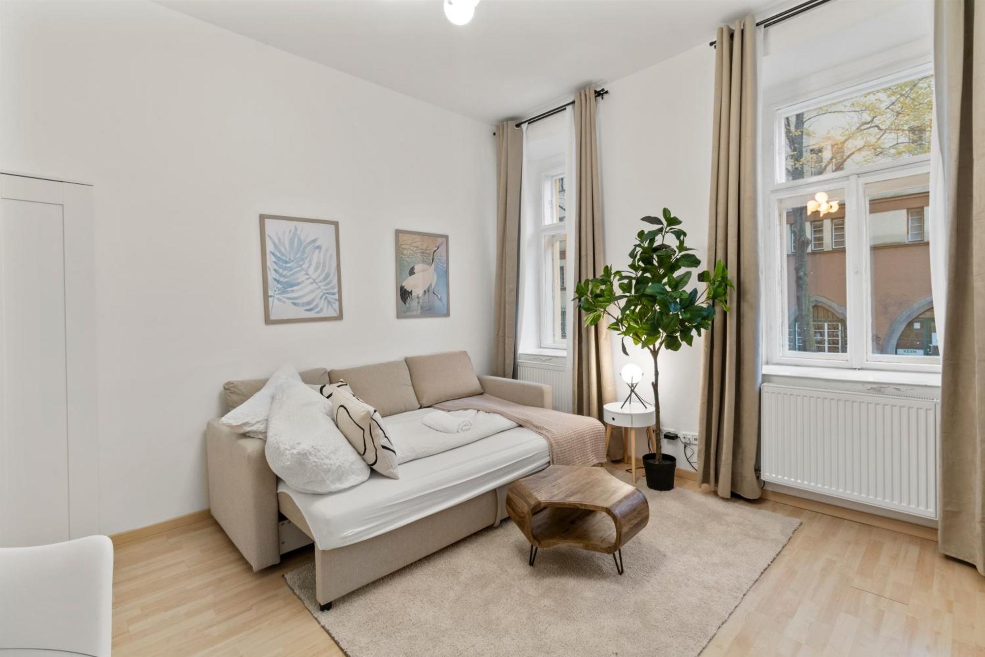 Designer Near Schoenbrunn Appartement *